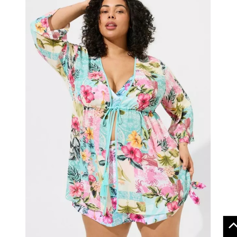 NWT torrid Crepe Shirttail Swim Coverup Kimono